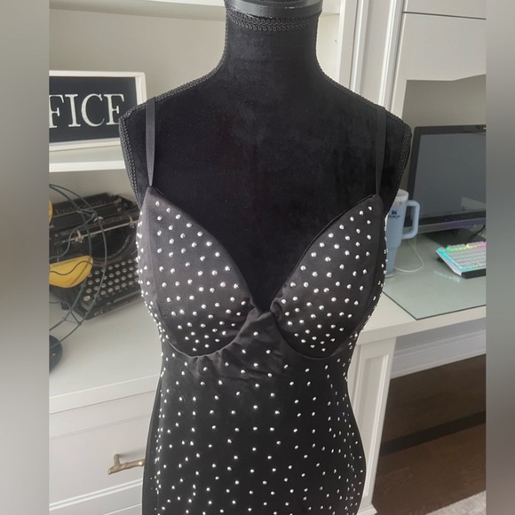 YAYA & CO. Black Satin Crystal Diamond Embellished Evening Midi Dress Size Large - Picture 11 of 16